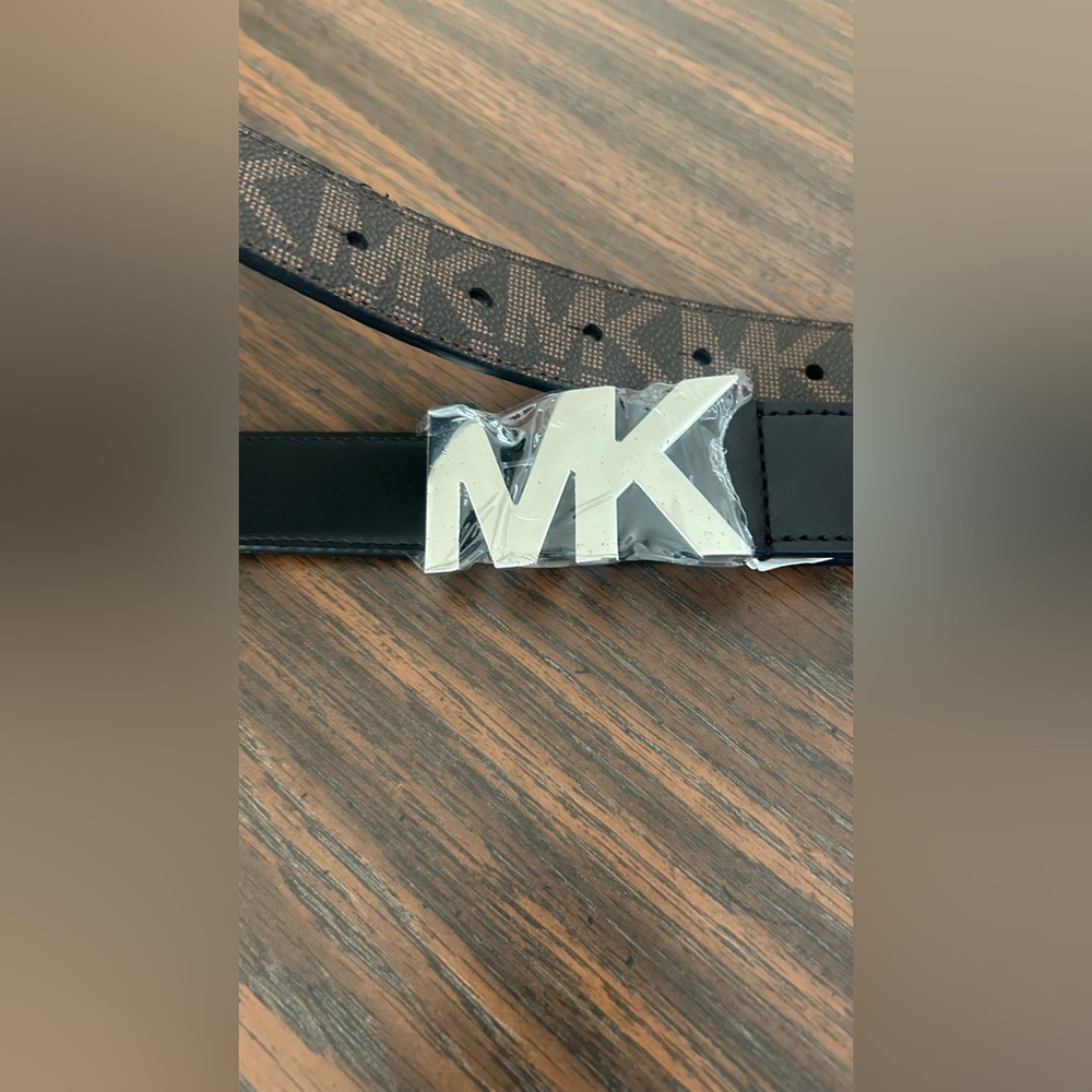 MICHAEL KORS (MK) BELT BRAND NEW